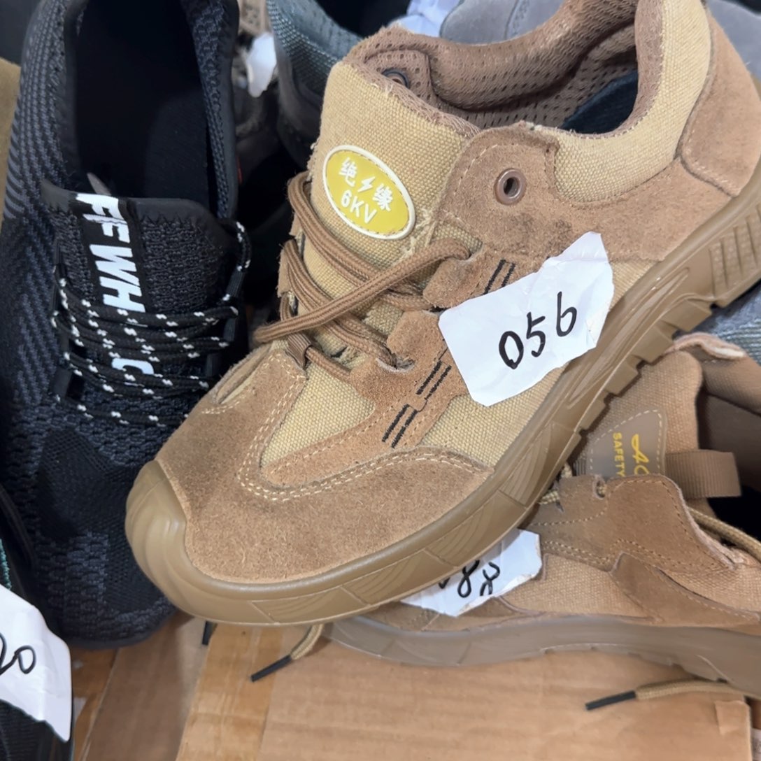 056。42码翻毛帆布防砸防刺绝缘防烫