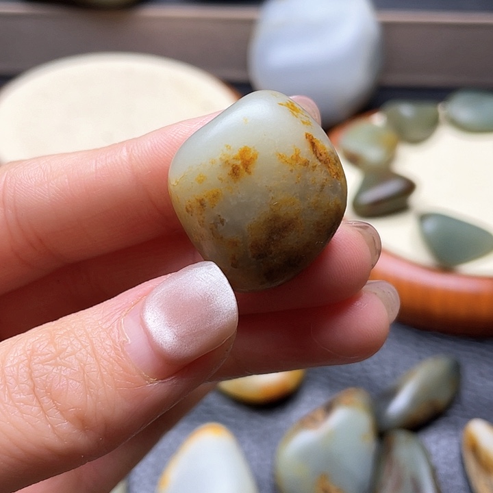 和田玉颈饰未镶嵌19