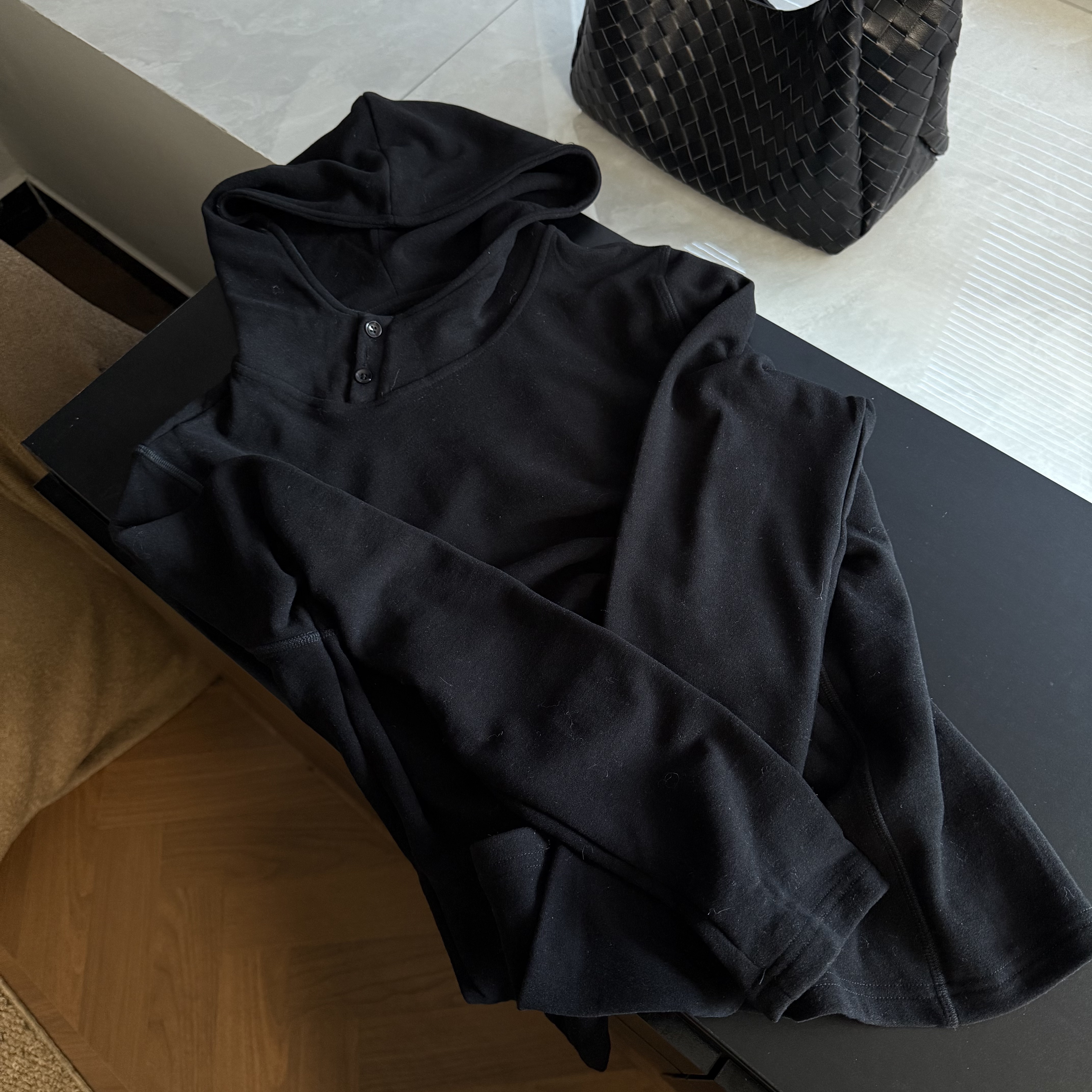 YUXI2025年货季早春新款欧韩版显瘦套头连帽T恤卫衣女