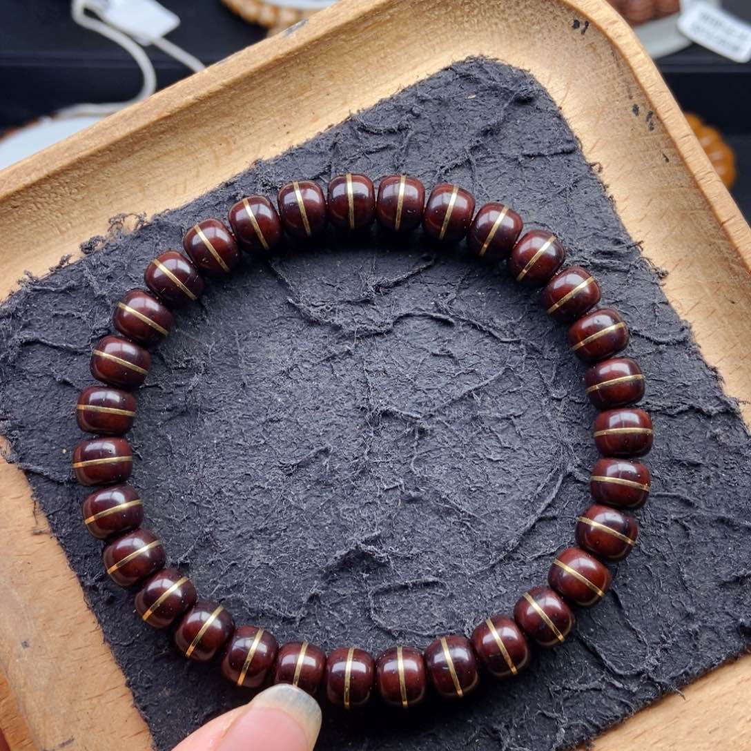 手串紫金鼠8.6mm精品一线天