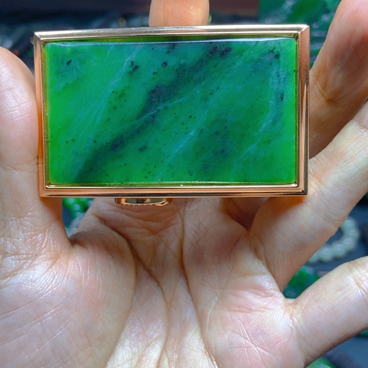 未镶嵌和田玉珠宝半成品