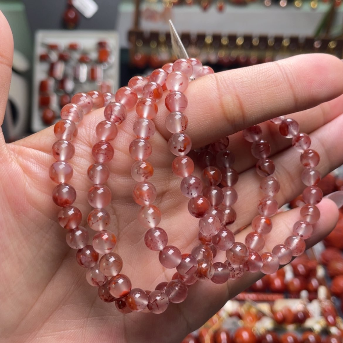 【闪购商品】未镶嵌6m红底飘花多圈南红玛瑙
