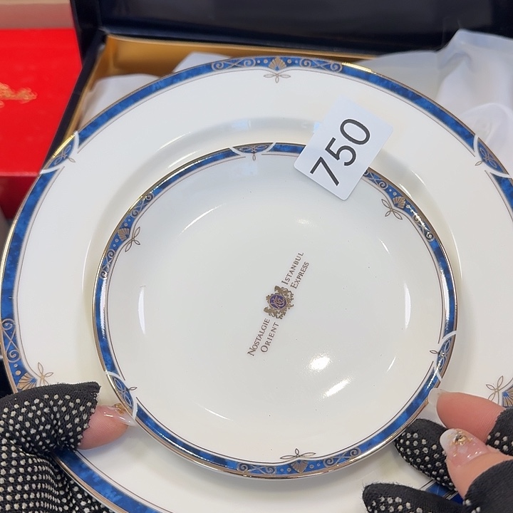 中古物品 默认微瑕很好看的盘子