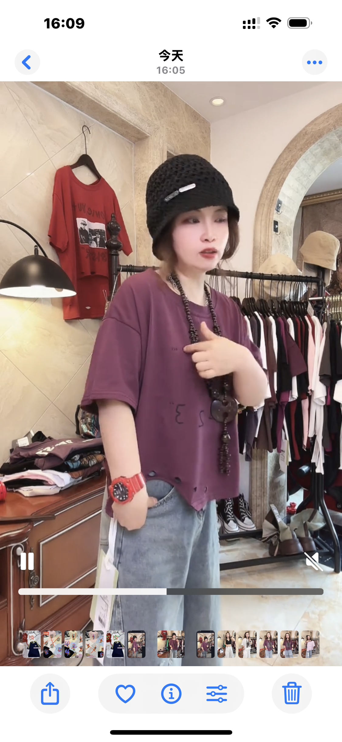 印花圆领拼接短袖破洞做旧T恤显瘦时尚短款211