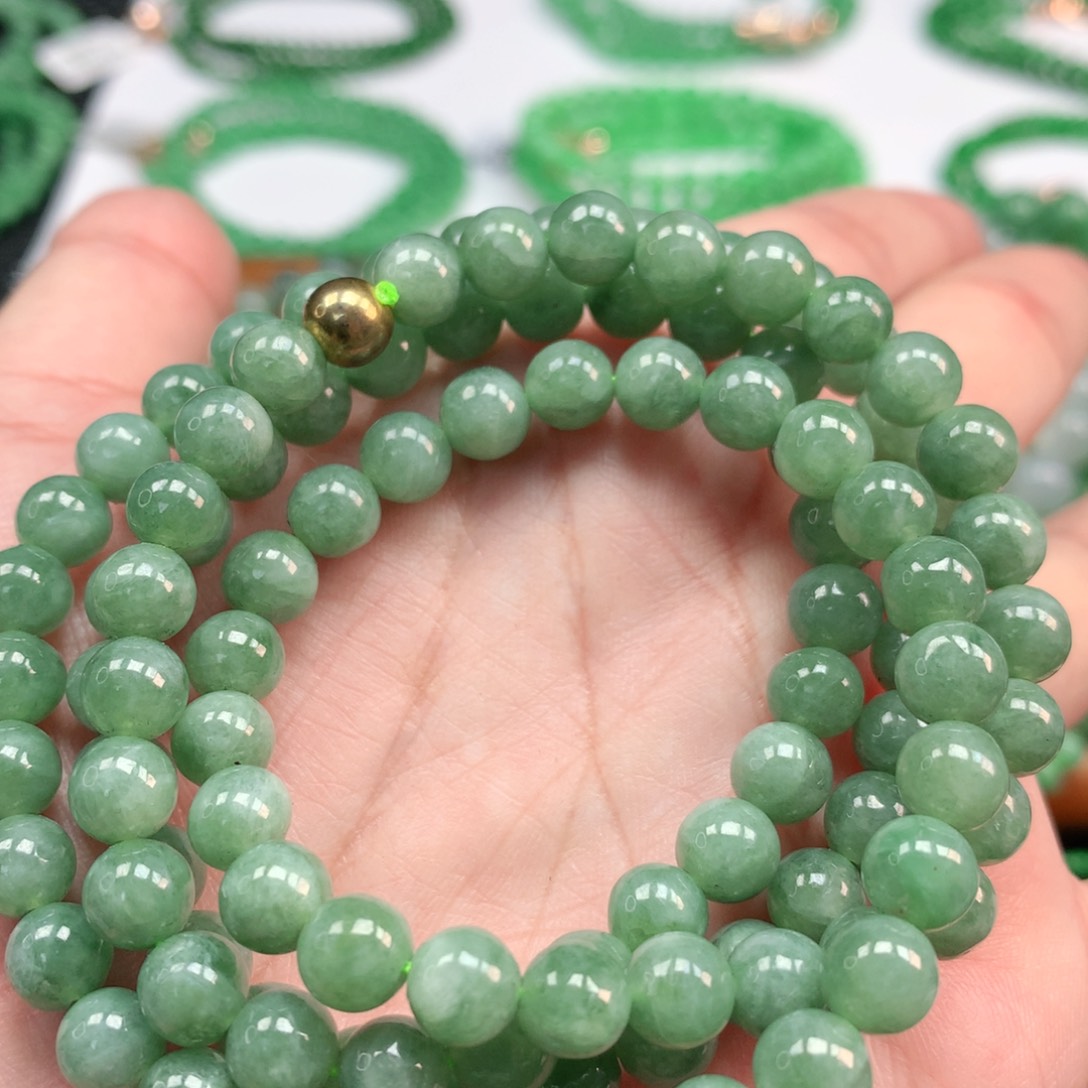 翡翠手链未镶嵌翡翠