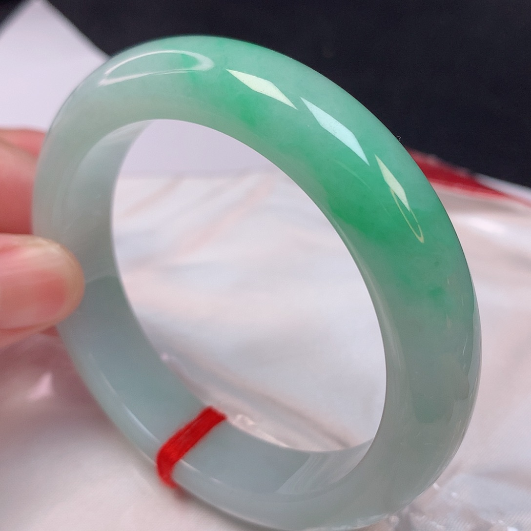 翡翠手镯未镶嵌55 翡翠手镯