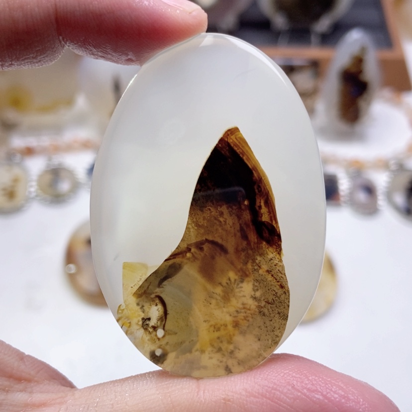 【闪购商品】玛瑙/玉髓颈饰未镶嵌