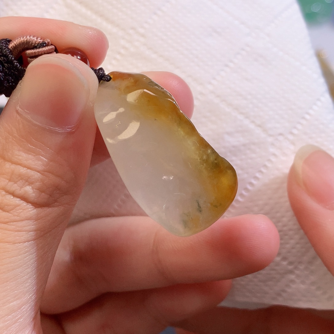 翡翠未镶嵌吊坠(不含链)63