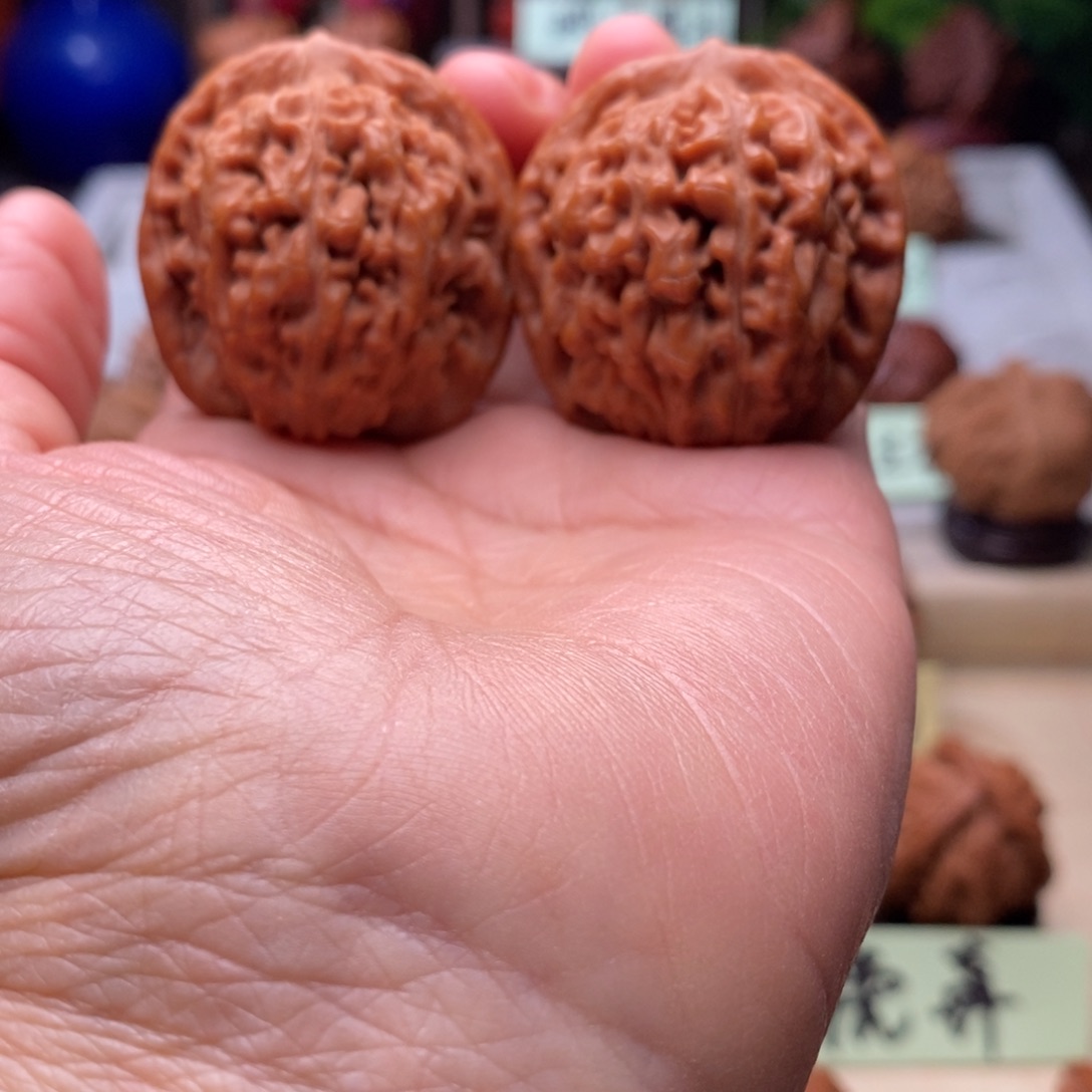 只***。文玩核桃把件货头莲花