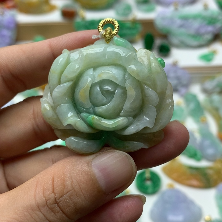 颈饰未镶嵌翡翠翡翠