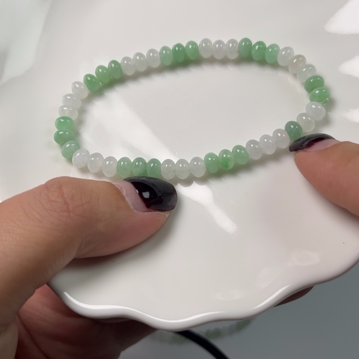 翡翠未镶嵌手串翡翠
