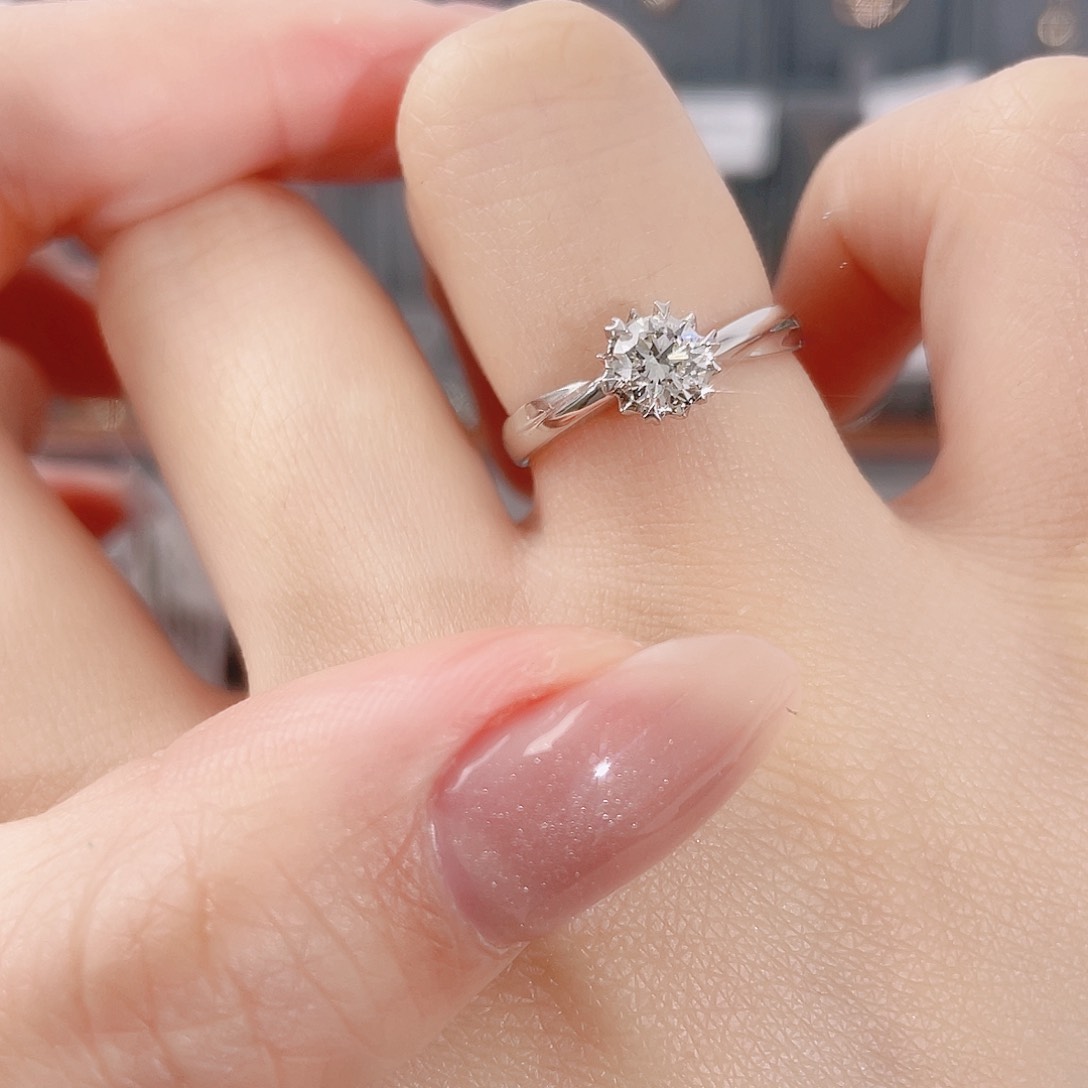 天然钻石戒指/指环18K金镶嵌WJ17020013