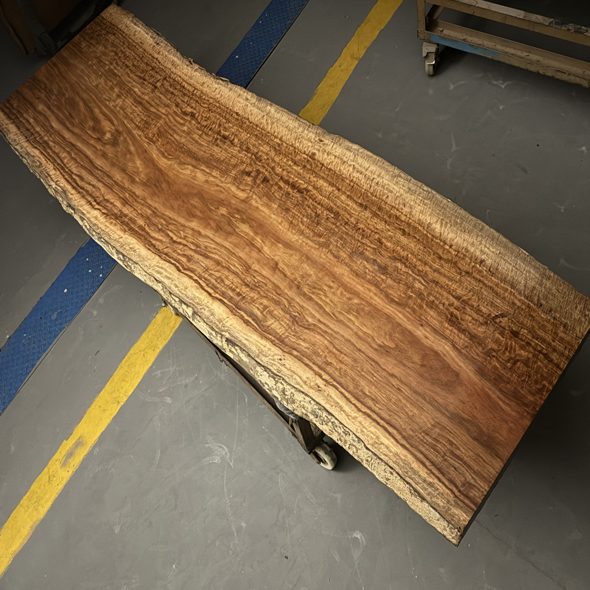 刚果毛板 5 刚果实木大板桌 280×86×7