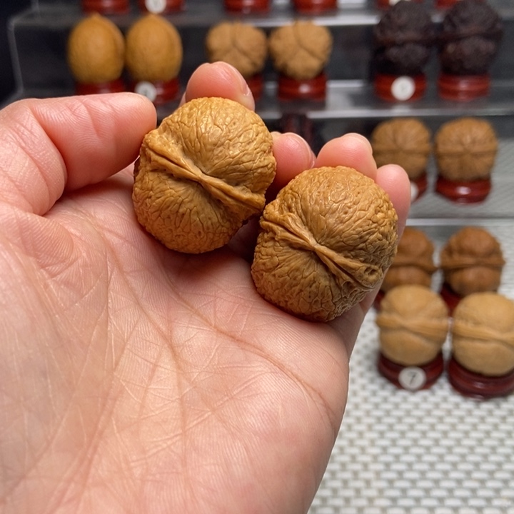文玩核桃把件1小元宝