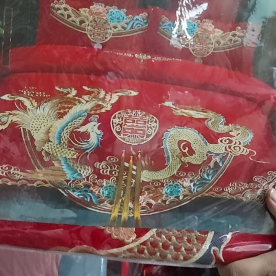 棉高端大床双人四件套。