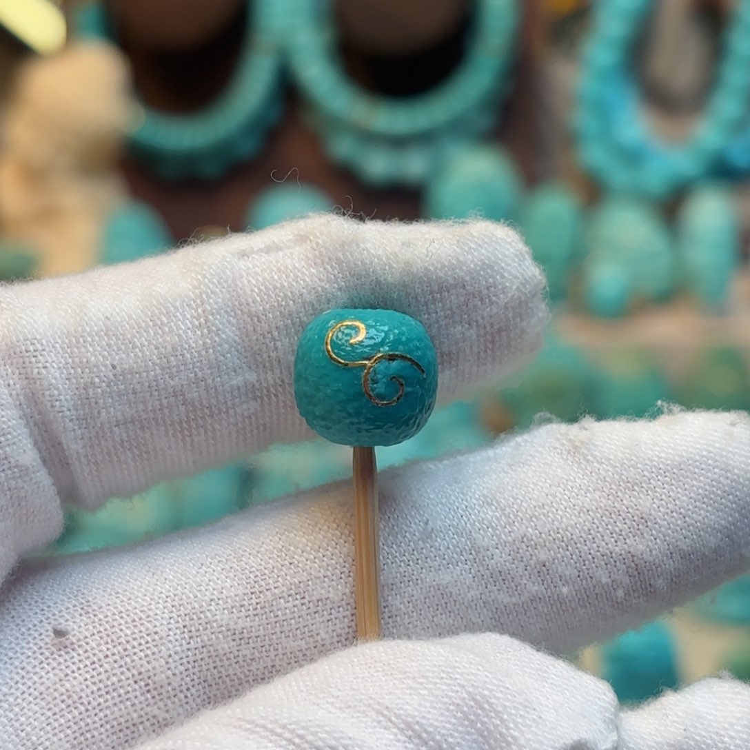 绿松石配饰未镶嵌