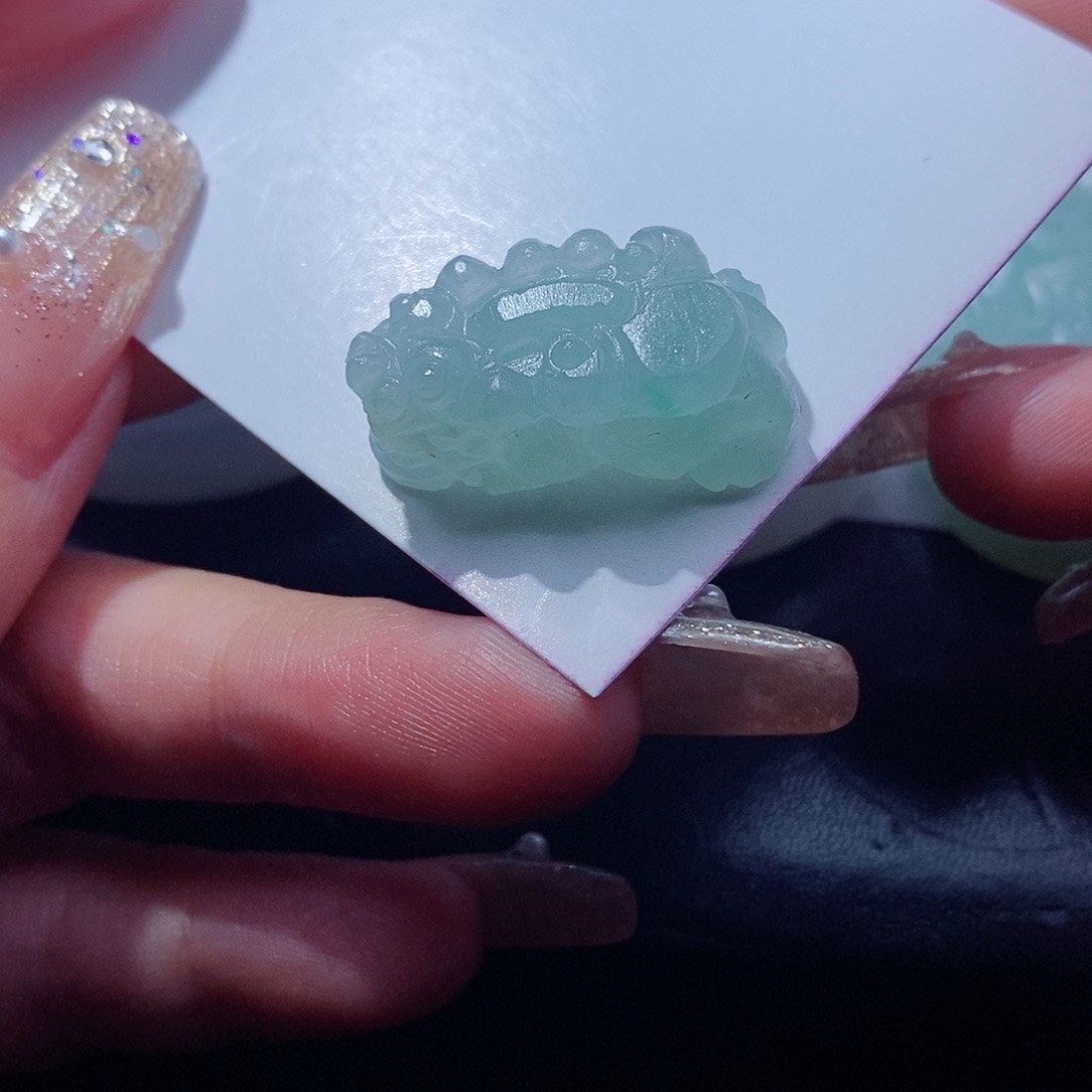 定制翡翠未镶嵌翡翠