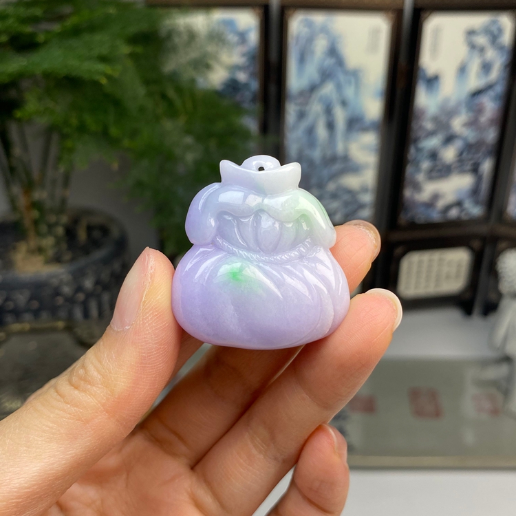紫罗兰飘阳绿春彩代代有钱钱袋吊坠 天然翡翠A货