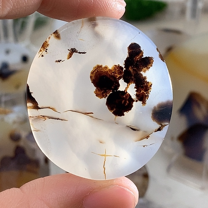 玛瑙/玉髓颈饰未镶嵌