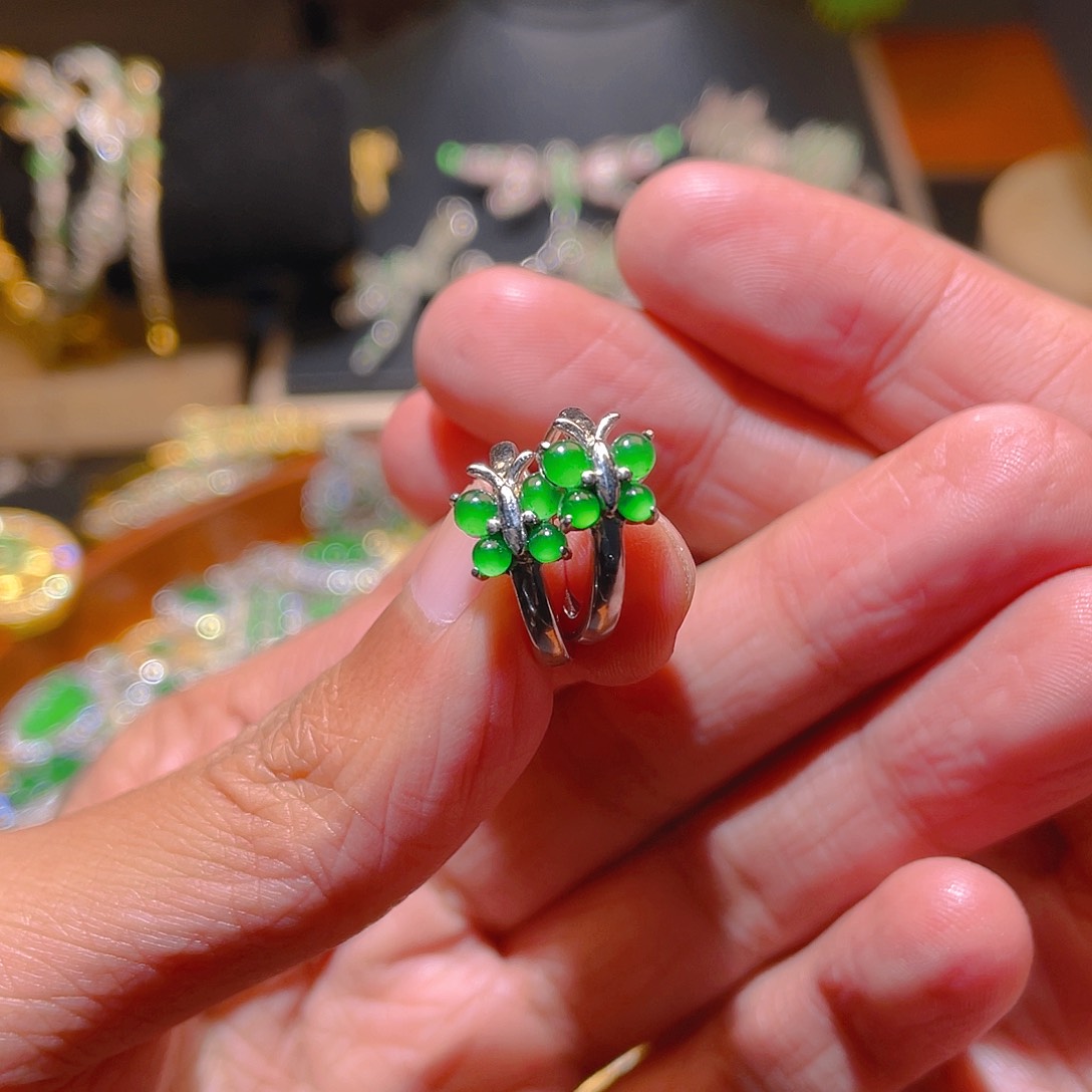 翡翠吊坠(不含链)银S925镶嵌