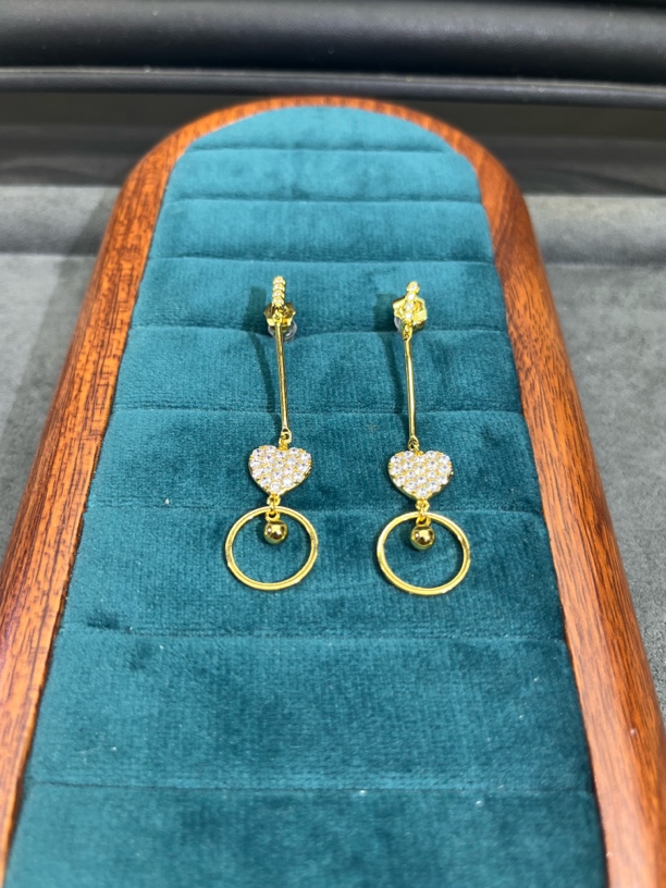 耳钉星光闪耀B79