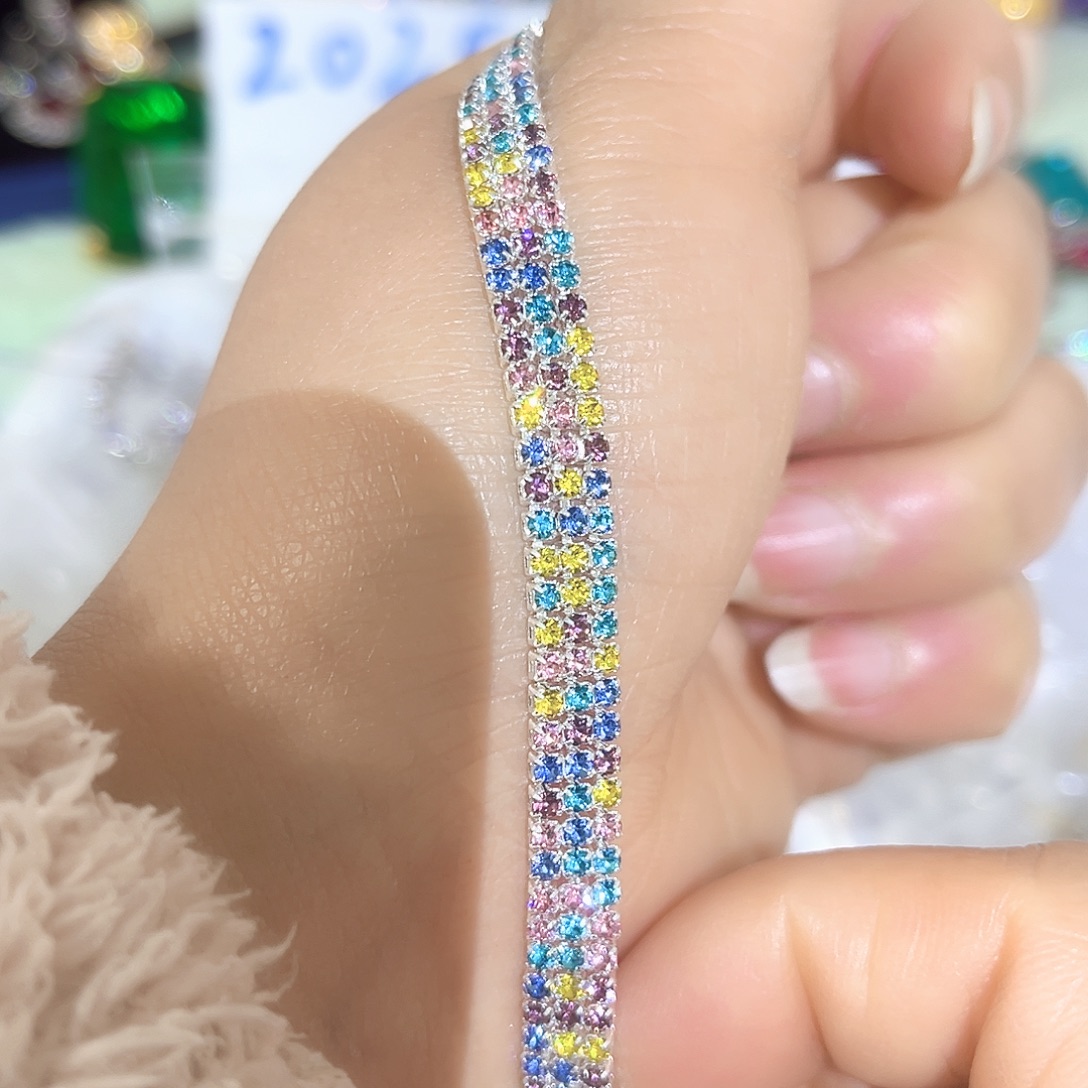 钨金璀璨夺目耀眼