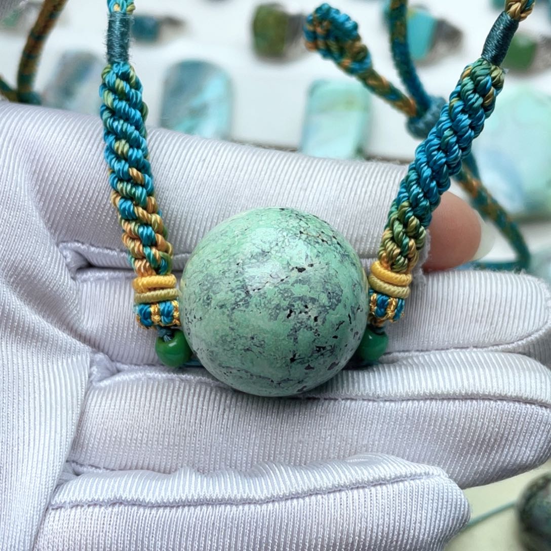 绿松石未镶嵌绿松石