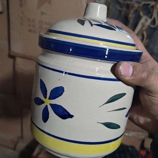 茶盏陶瓷盘子碗啥都有