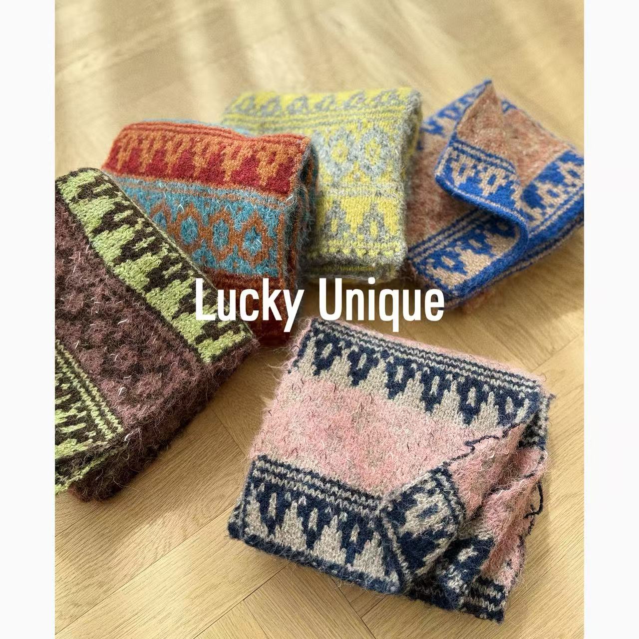 几何提花长款披肩秋冬加厚羊毛围巾女复古民族风围巾  SWE13324