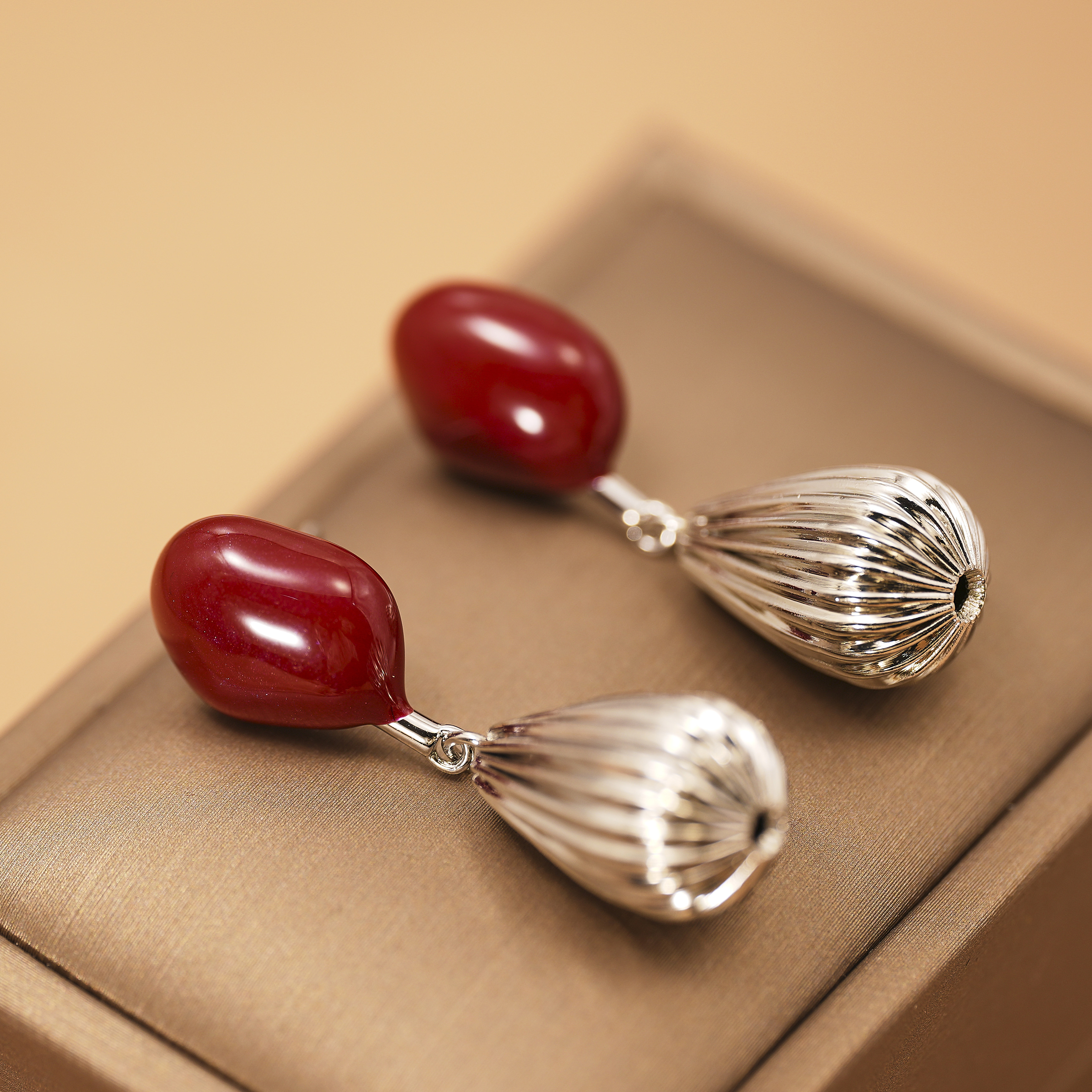 铜合金耳饰 新中式灯笼耳坠2025新款耳饰轻奢高级感耳环女耳钉