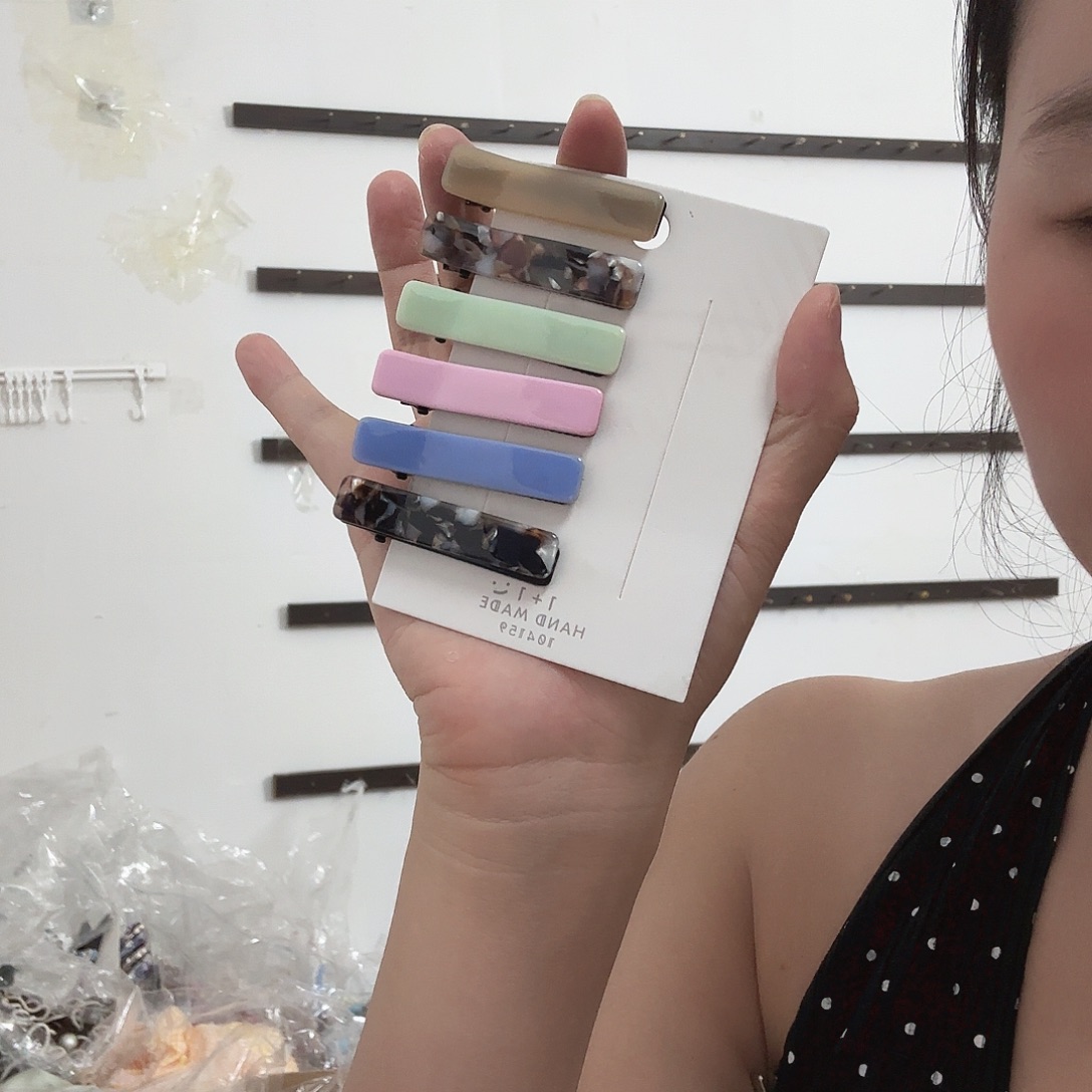 铁合金合成立方氧化锆随机发3个 