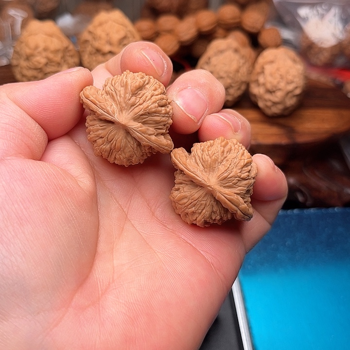 桃核把件核桃四座楼35