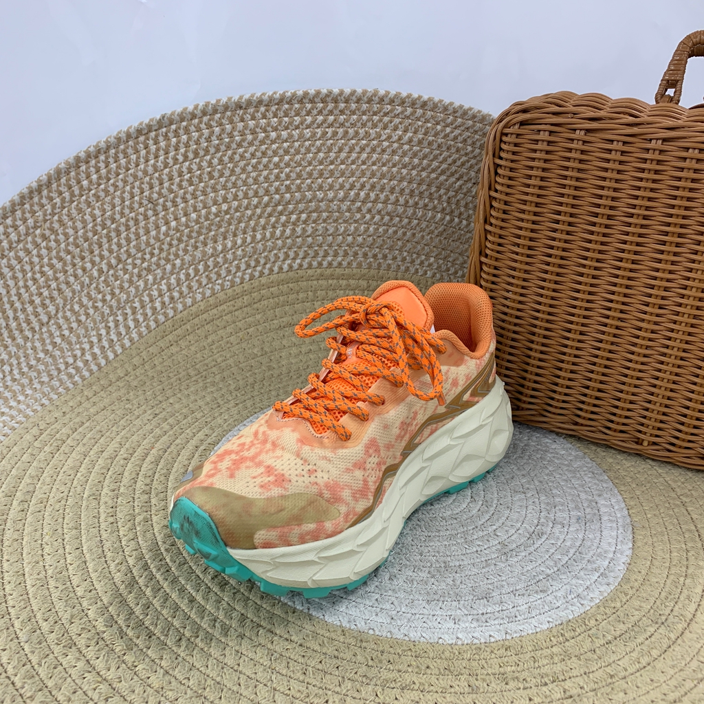 J162（运动码）男女鞋 新款低帮网面系带轻便舒适时尚休闲运动鞋