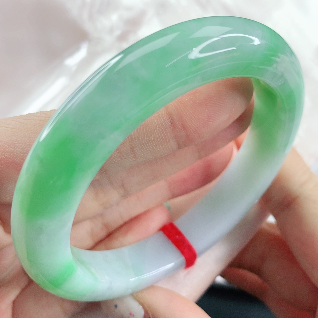 翡翠未镶嵌手镯，346