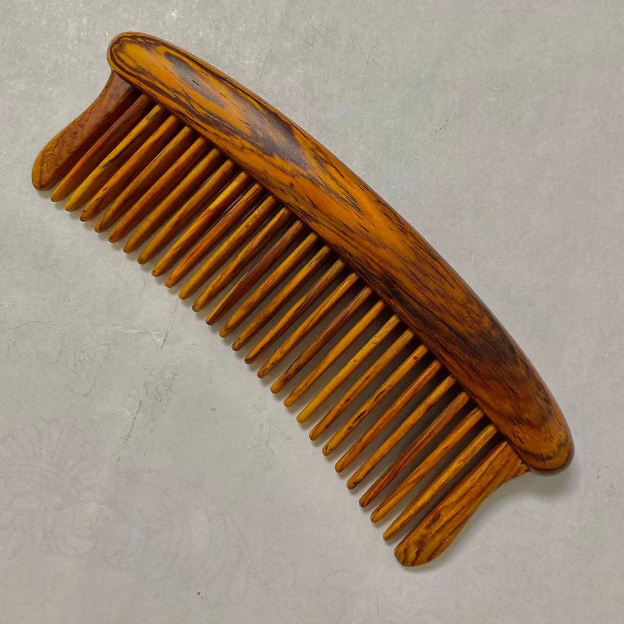 微凹黄檀月牙无柄梳 包包梳  顺发不卡发