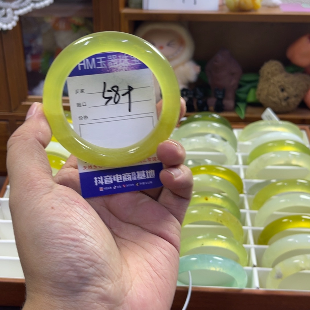 蛇纹石玉未镶嵌手镯417