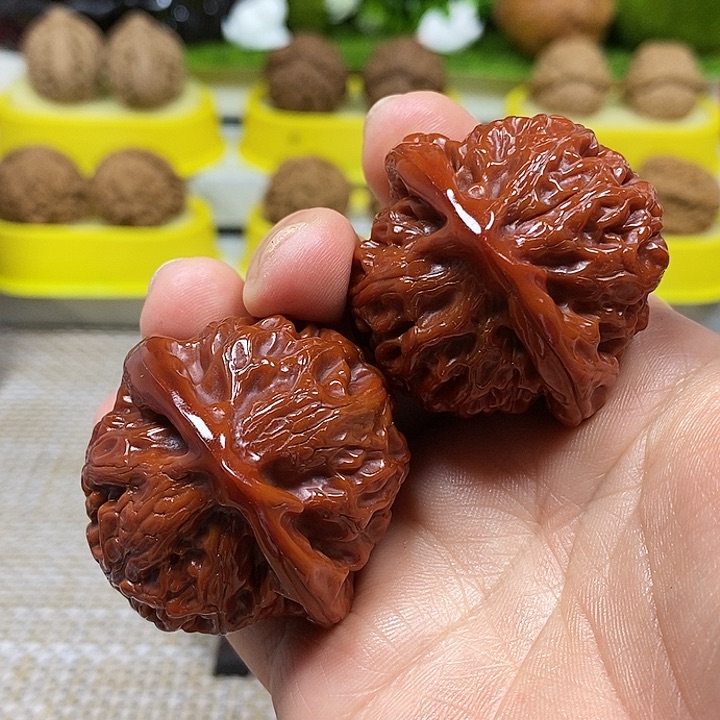 文玩核桃把件宫灯