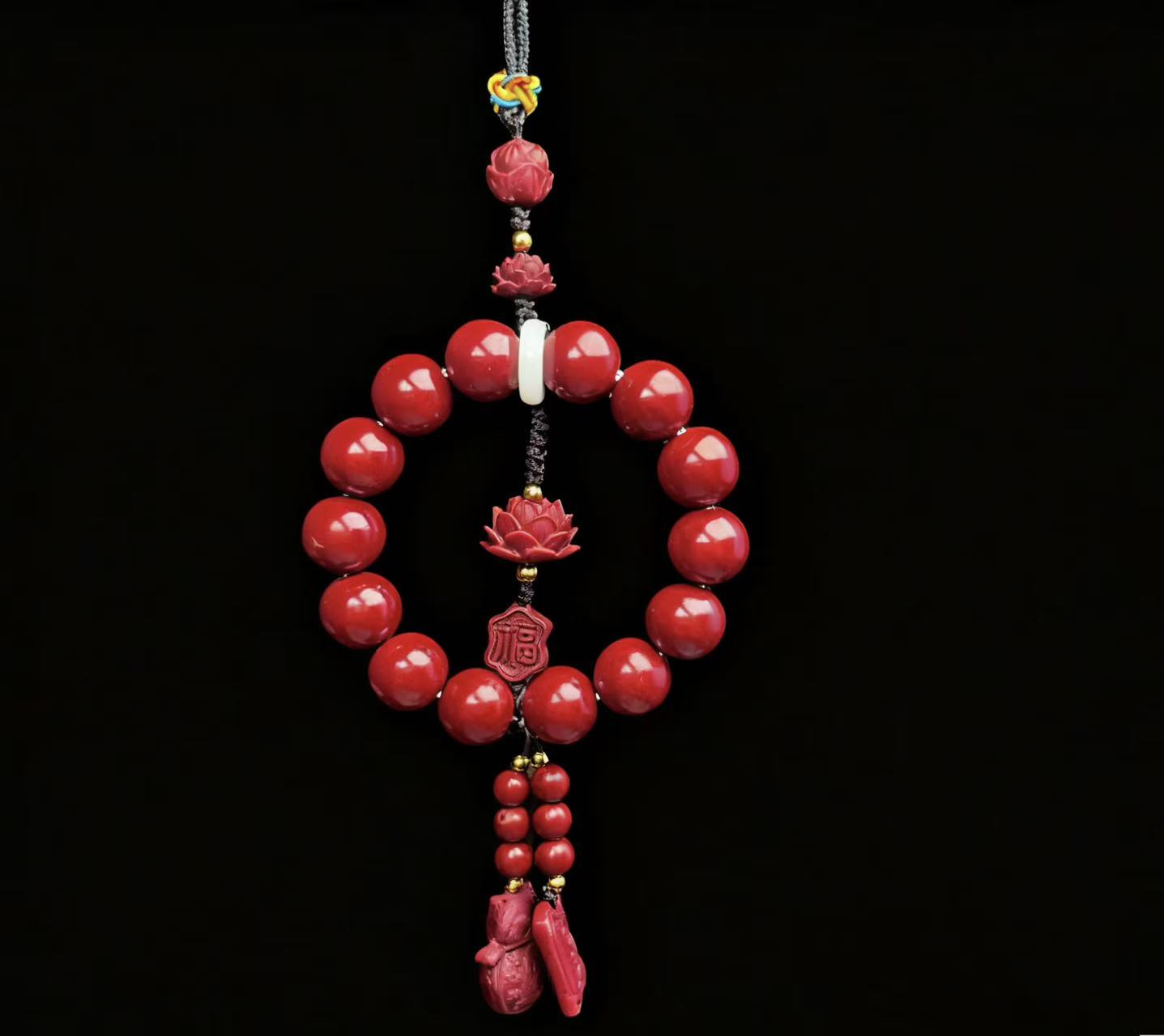 含辰砂工艺品朱砂带莲花车挂（无礼盒）564