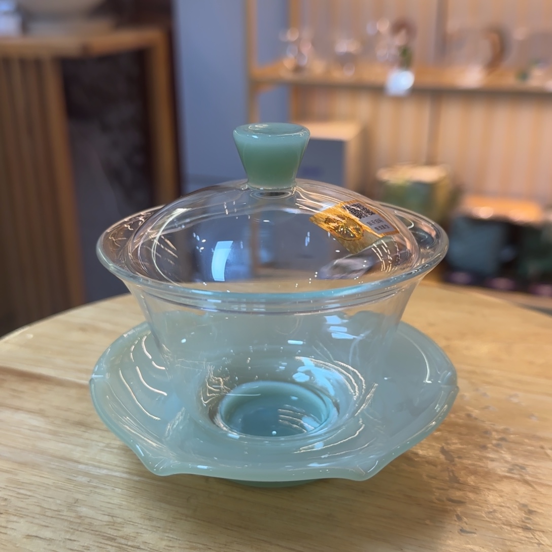 禾器荷叶盖碗浅玉色