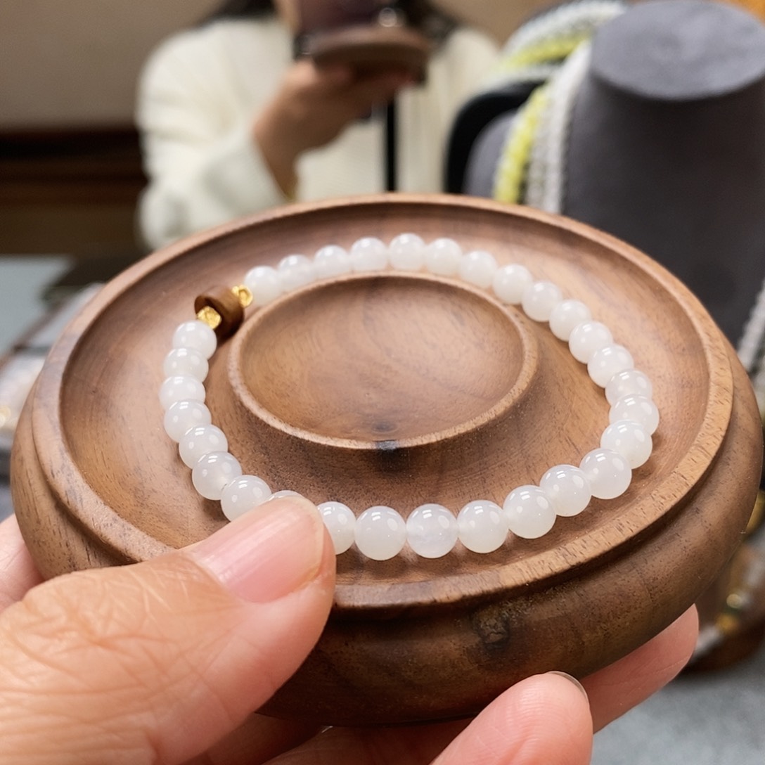 未镶嵌手链和田玉