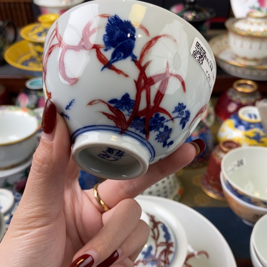 陶瓷艺术家的作品是一种