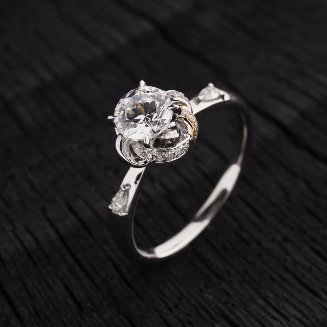 山茶花之恋高奢钻戒