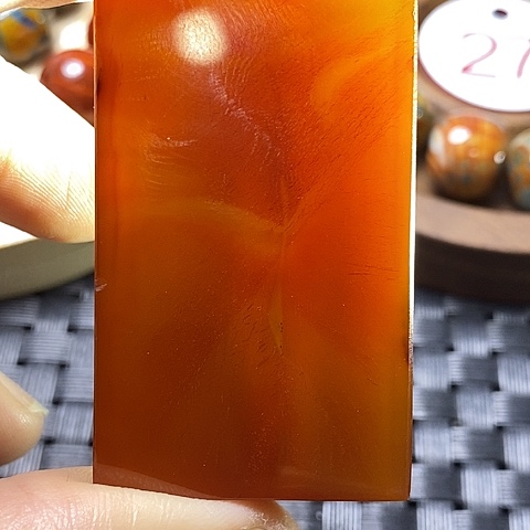 未镶嵌颈饰玛瑙/玉髓寒*