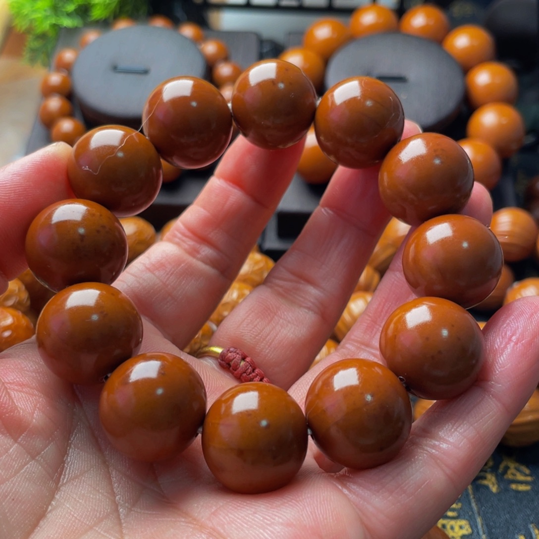 秋***轩吊坠橄榄核橄榄1.9