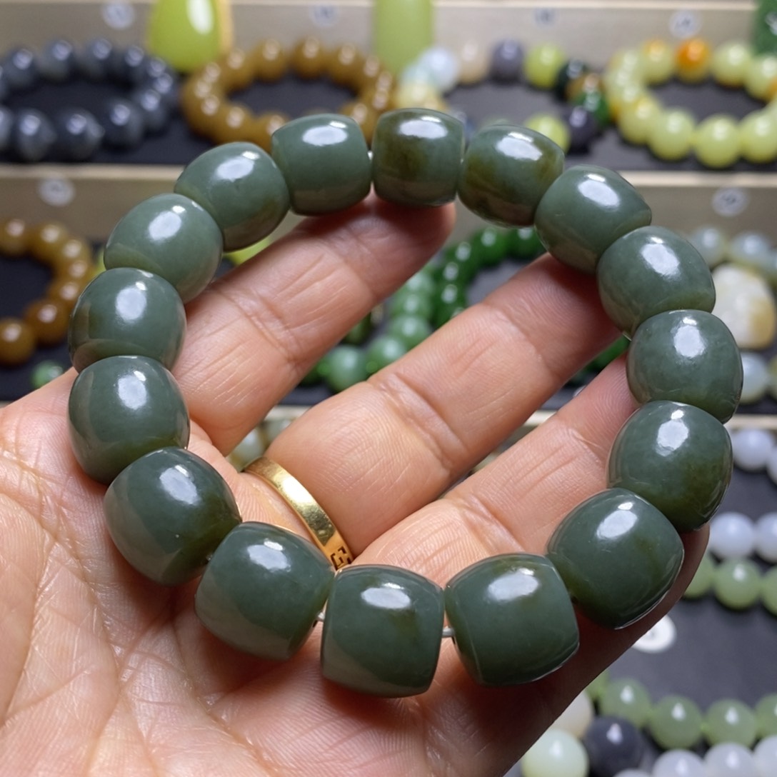 和田玉手串未镶嵌