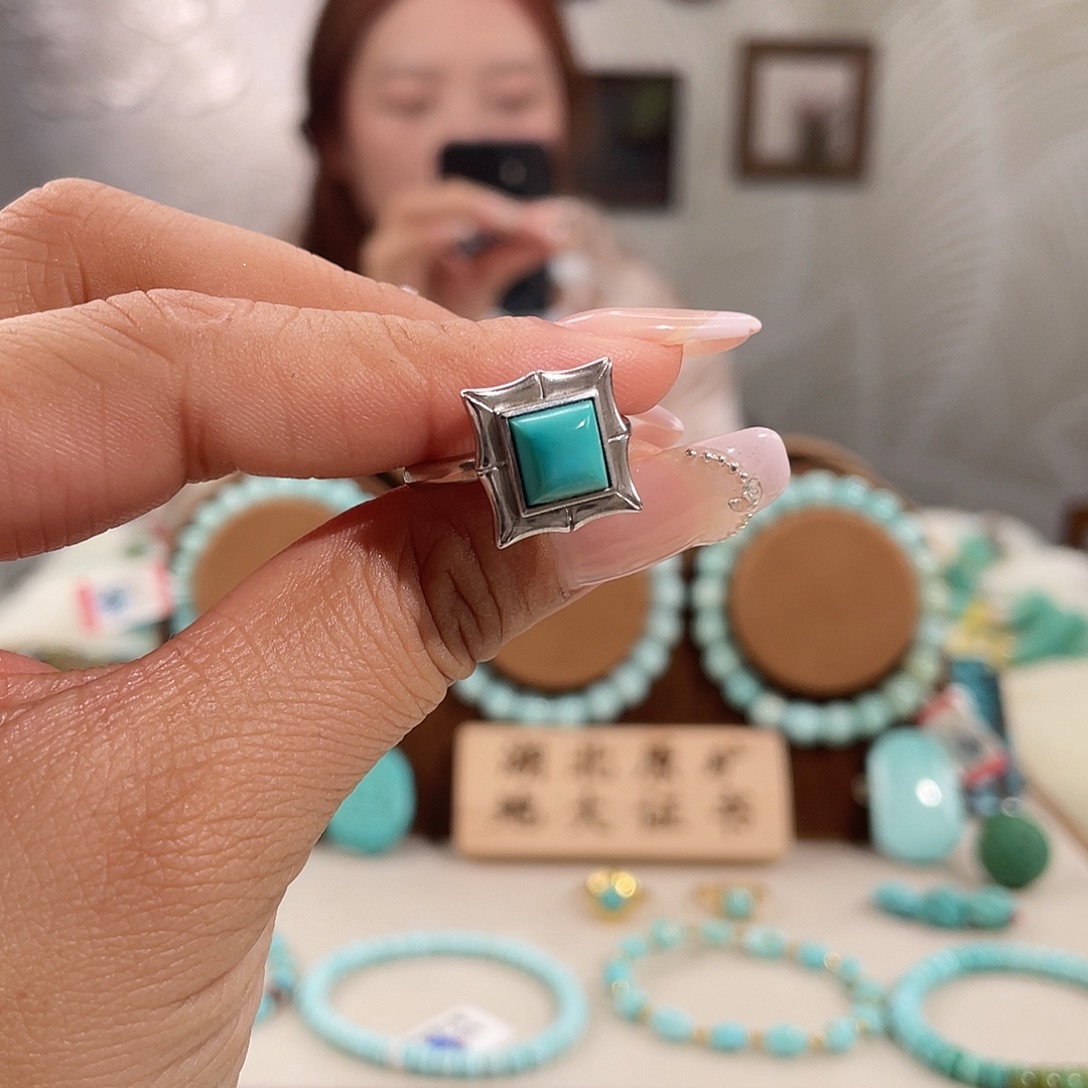 珊***珊绿松石银S925镶嵌戒指