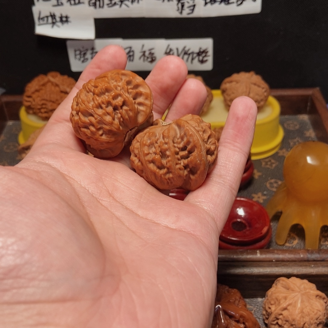 吊坠文玩核桃王*军宫灯