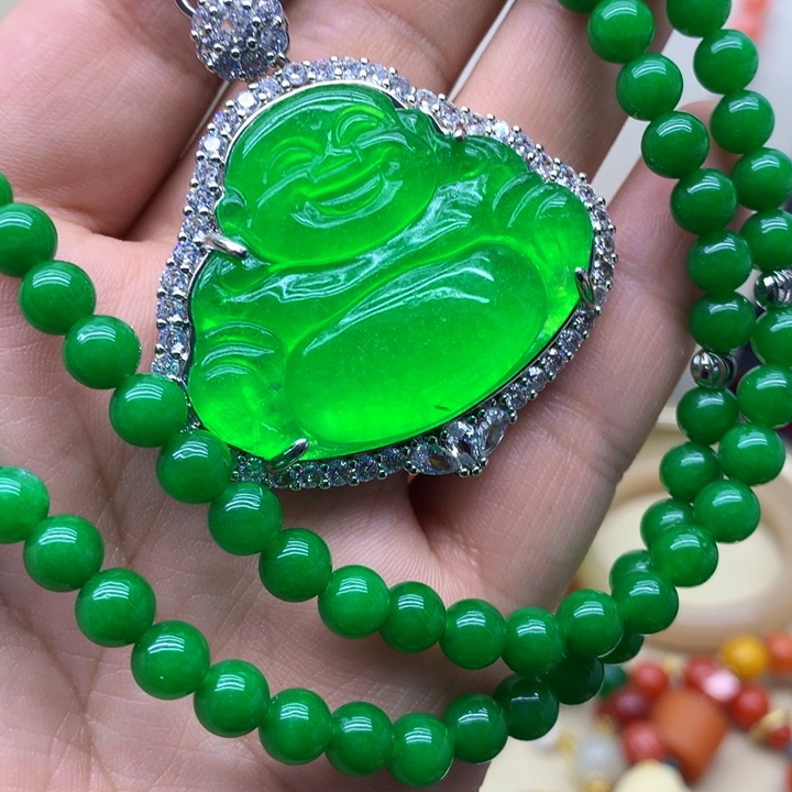 翡翠颈饰未镶嵌吊坠规格