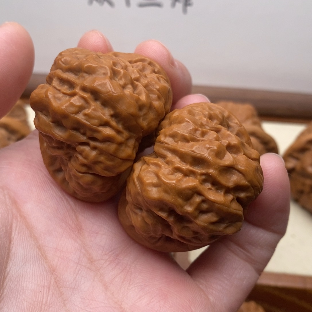把件文玩核桃八蹬腿边40左右