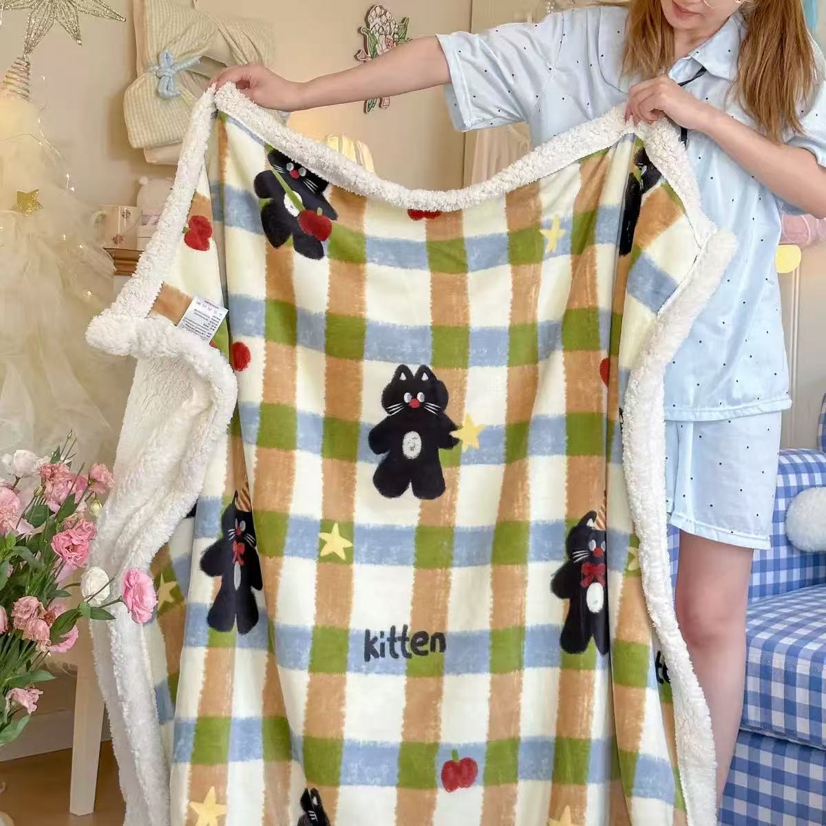 2025秋冬新款牛奶绒毛毯ins风羊羔绒双面绒沙发毯办公室居家毯子